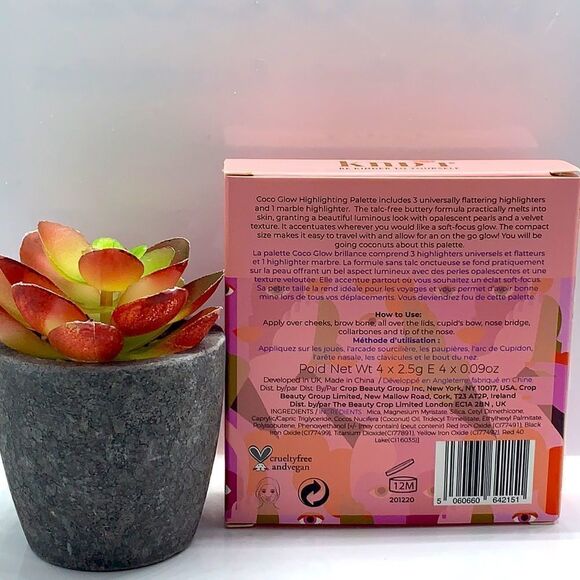 $20💥 KNDR BEAUTY Glow Highlighting Palette - Picture 6 of 8